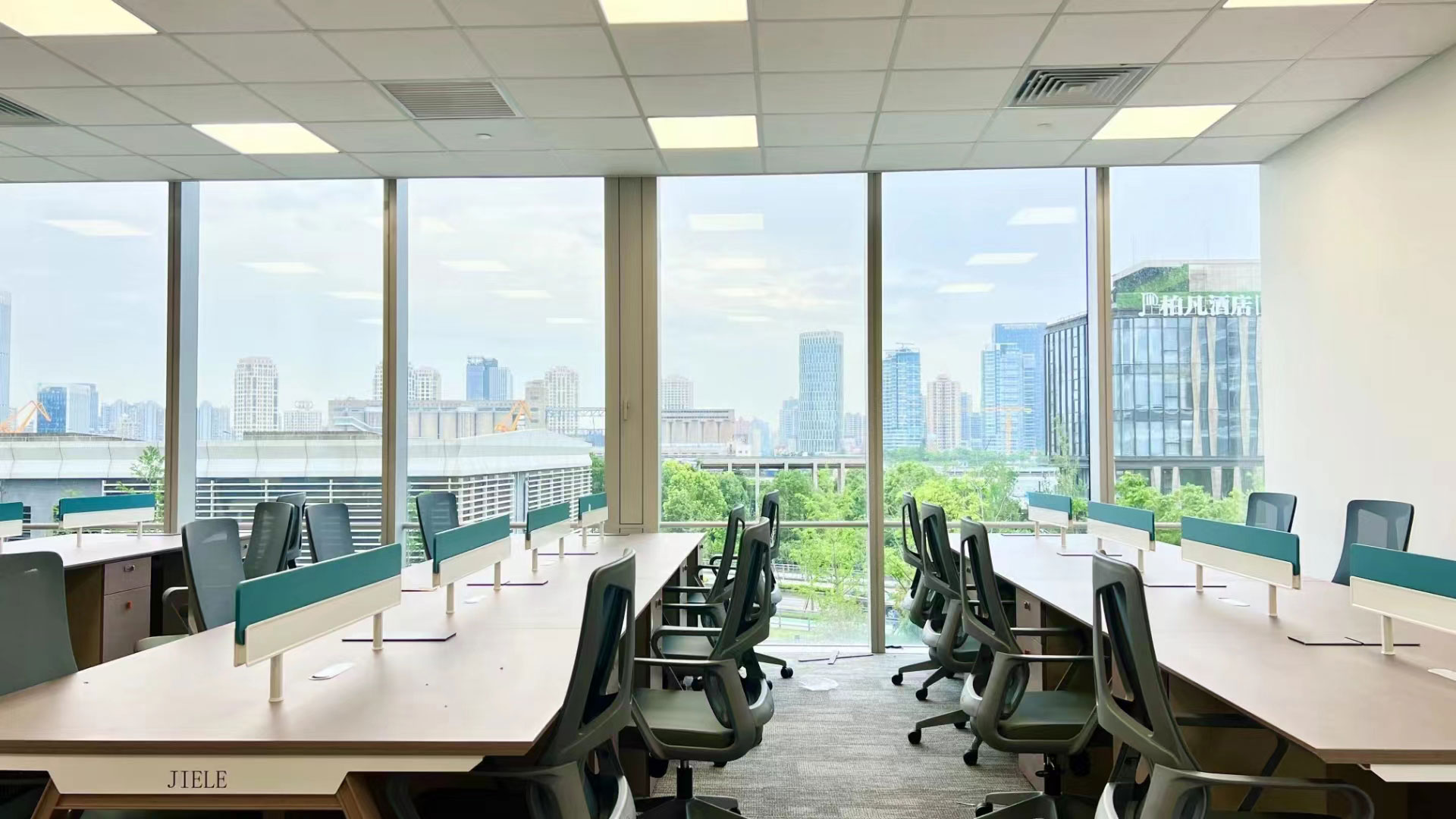 悦尚槿云山金金融广场图片